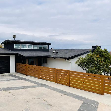 5-Star Hillside Home With Coastal Views, Gameroom, Pool, Hot Tub, 8 People Max Occupancy, 2024 Remodel, New Management, Free Parking 文图拉 外观 照片